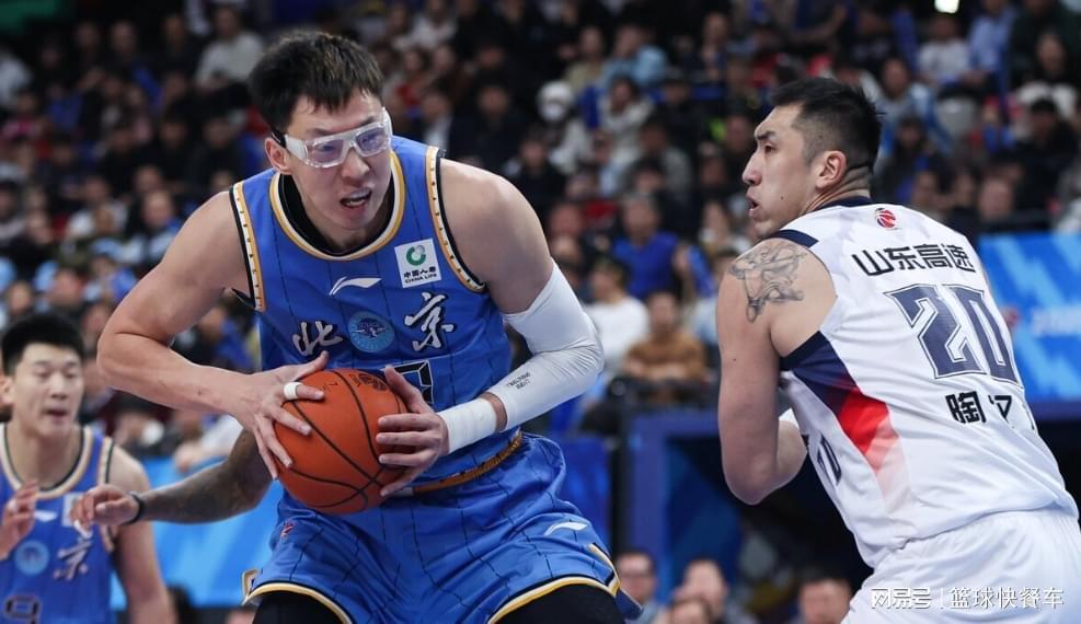 kaiyun-CBA又现神奇绝杀！第一争冠热门惨遭爆冷：杜锋爱徒0分帮倒忙？