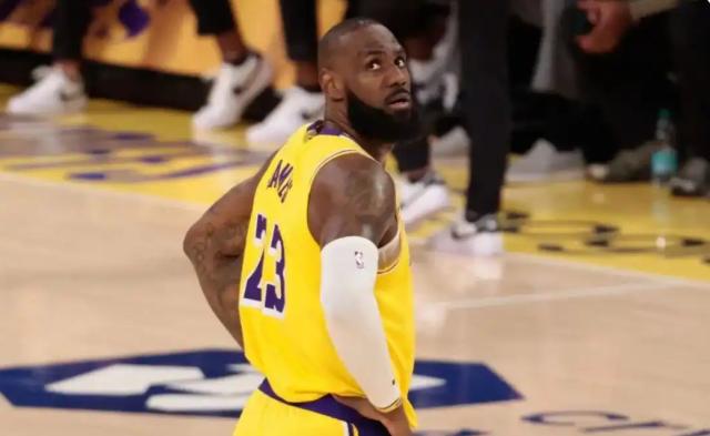 开云官网-【观察】湖人易主老詹丧失掌控权 生涯何去何从？