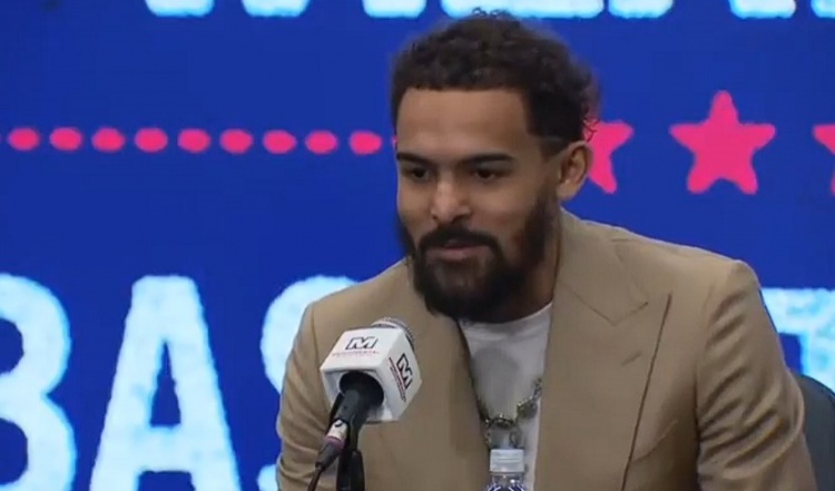 kaiyun-东部倒二！特雷·杨：我不想一直输 今夏迫不及待想带年轻人加练