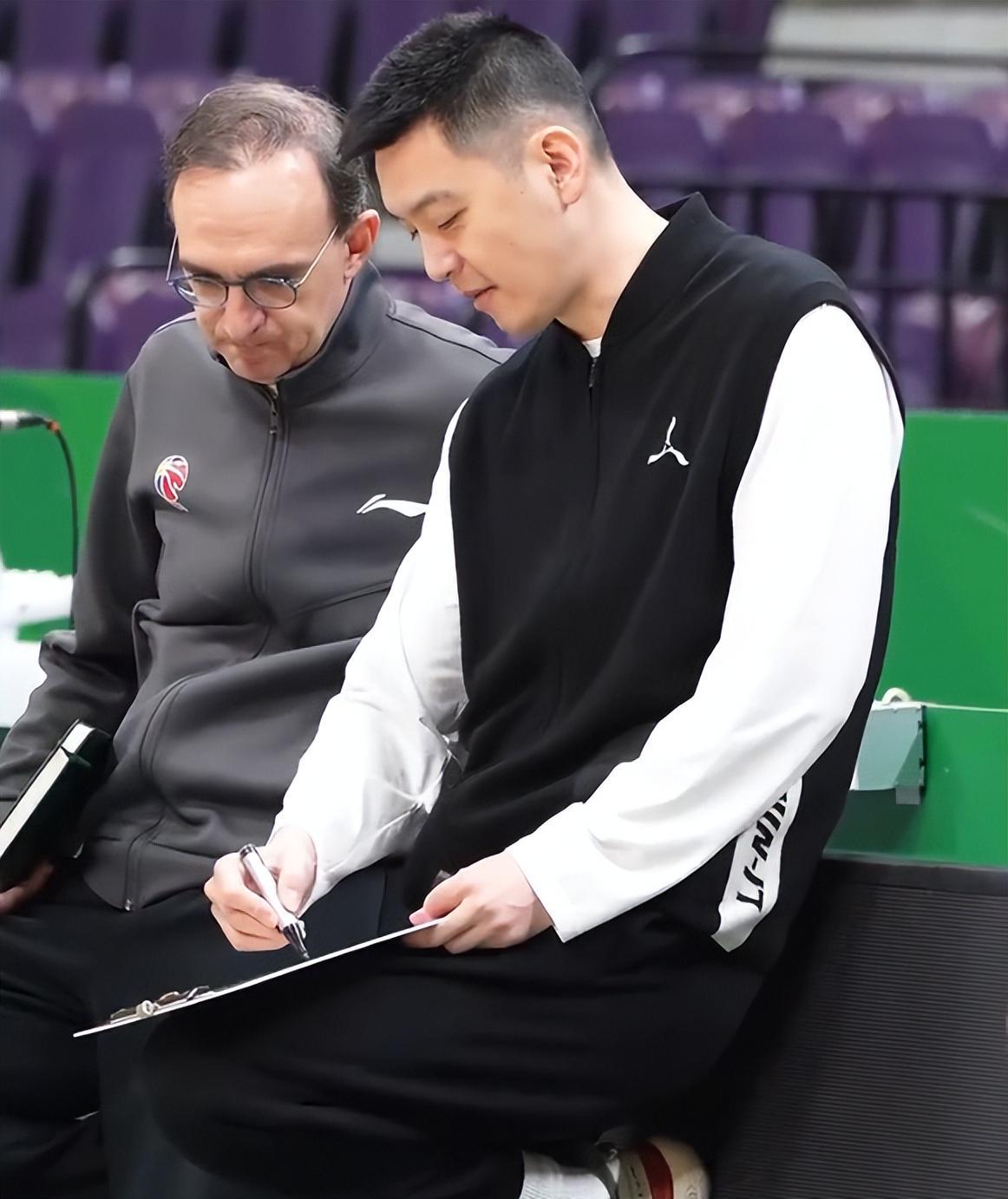 开云-战山西盼奇迹出现！赵继伟承诺为母队而战，杨鸣巧妇难为无米之炊