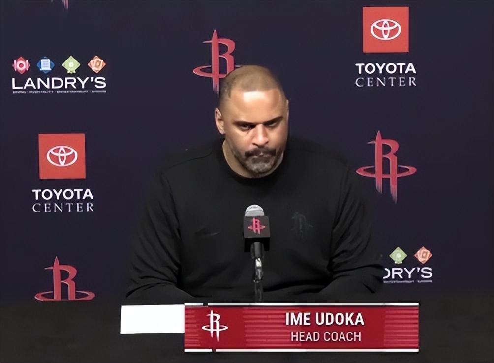 开云官网-乌度卡受不了了！发布会坦白申京与谢泼德只想投篮没防守！