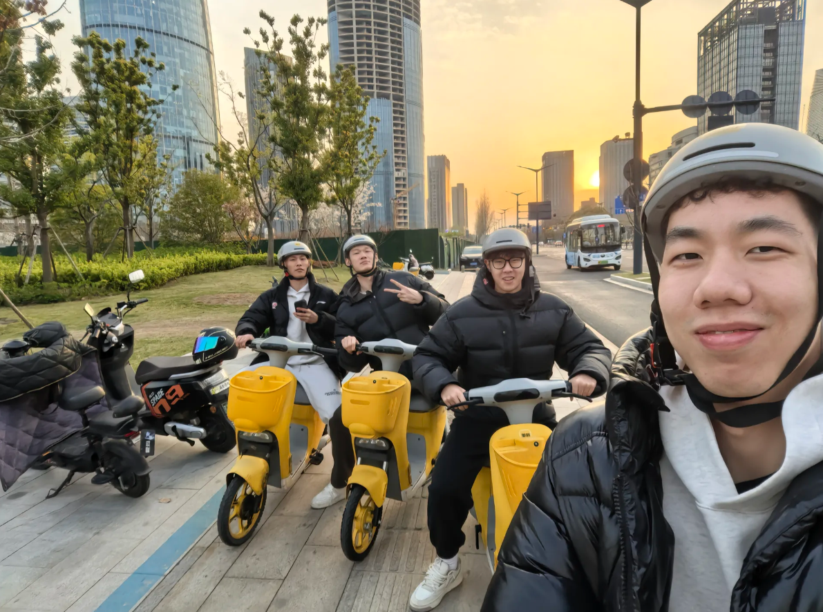 开云APP-让你不选我！广厦宝岛内援盛赞胡金秋朱俊龙 若有他男篮想赢很难