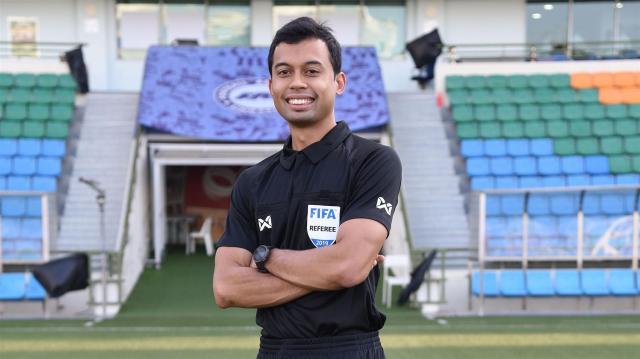 kaiyun-六位来华主裁判都是老熟人 国足像国际级裁判取经